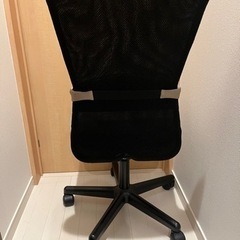 オフィスチェアの画像