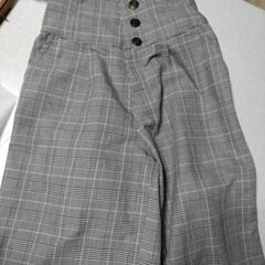 ワイドパンツ