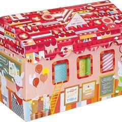出産祝いに。 子育て必需品のおむつ、ベビーソープ、おしりふきを可...