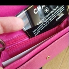 未使用　CHANEL折財布の画像