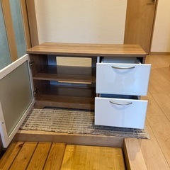 テレビ台の画像