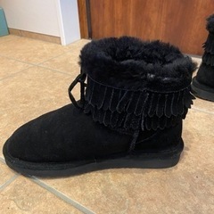 Bearpawムートンブーツ25cmの画像