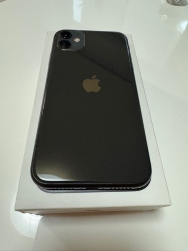 iPhone 11 SIMフリー