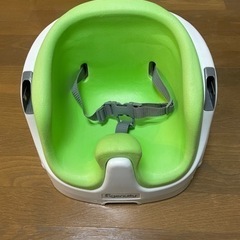 インジェニュイティ  テーブル付きベビーチェア
