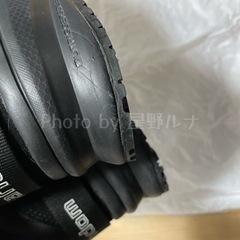 男女兼用　安全靴　24.5㎝　ネクストマンダム　ミドルカットセーフティの画像