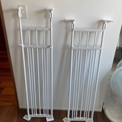 つっぱり棒　収納の画像