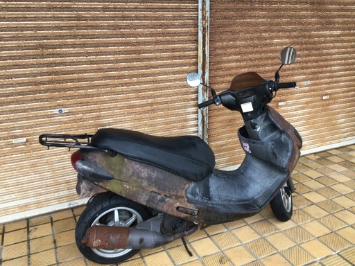 スズキ　アドレス　110  ダメージ塗装仕上げ　レストアベース