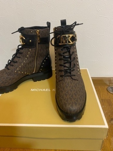 値下げ、マイケルコース　モノグラムブーツ