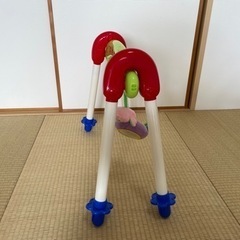 歩行器、おもちゃの画像