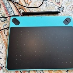 WACOM intuos ペンタブレットの画像