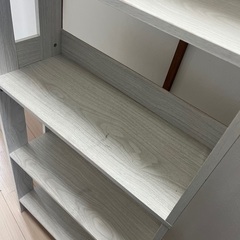 少し汚れ、はがれがありますの画像