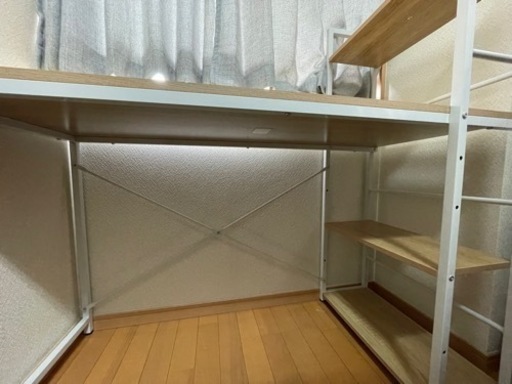 作業デスク