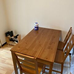 IKEA ダイニングテーブルセット　ヨックモック