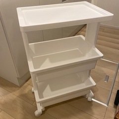 3段ラックの画像