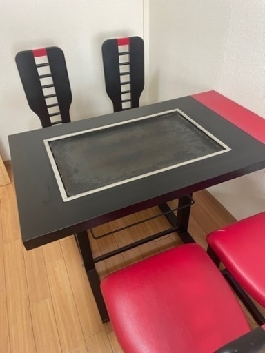 業務用鉄板テーブル　都市ガス専用　椅子4脚付き