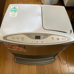 シャープ石油ファンヒーターの画像