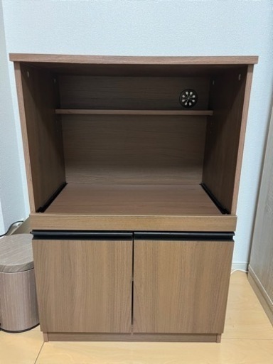 ニトリのレンジ台　1月中までに引き渡しできる方にお願いします。