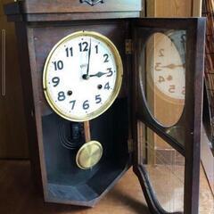 昭和30年代⏱ ̖́-‬ボンボン掛け時計の画像