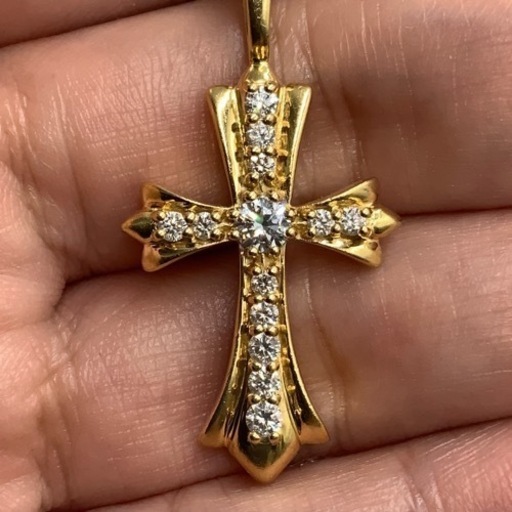K18 18金　ダイヤモンドクロスペンダント　10.2g 0.218ct 0.43ct