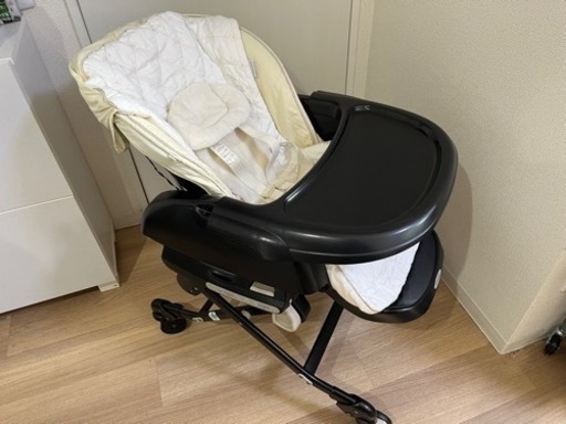 コンビ フェアレットAT ラグジュア 電動　ハイローチェア Combi 電動 ハイローチェア コンビ combi フェアレットAT オート