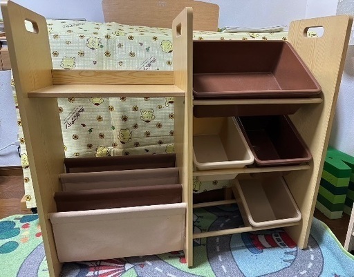 子ども　収納棚