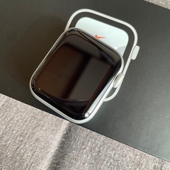 NIKE 腕時計 服/ファッションの中古が安い！激安で譲ります・無料で 
