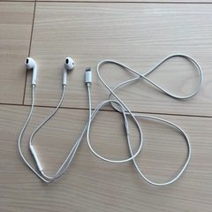 【新品】 iPhone イヤホンの画像