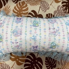 ⬇️値下げ７００円→５００円⬇️サンリオの枕（新品未使用品）の画像