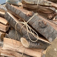 薪　桜の木　　約７キロ　大人気‼︎ 
④  オススメ！の画像