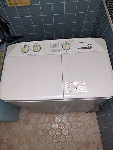 値下げしました。洗濯機二層式