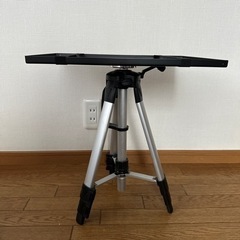 プロジェクタースタンドの画像