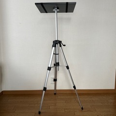 プロジェクタースタンドの画像