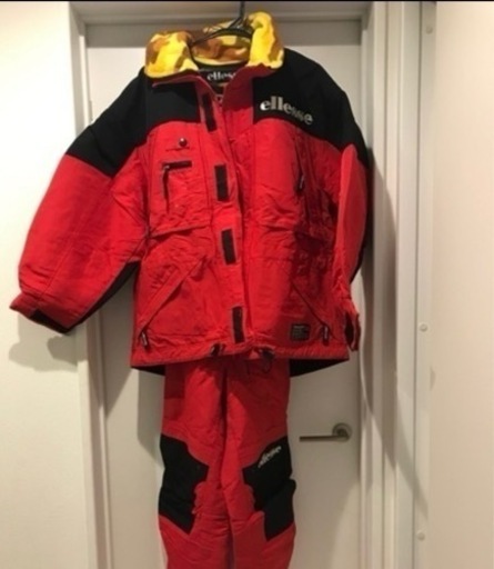 ELLESSE スノボ　スキー　ウエア