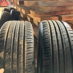 2本だけですが　195/45R16 ヨコハマ　ブルーアースの画像
