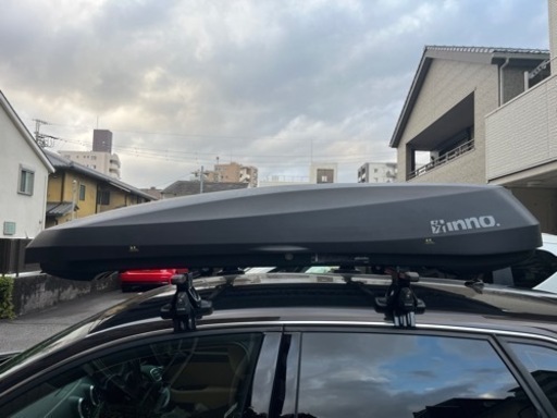 inno ルーフボックス　ファントム2020