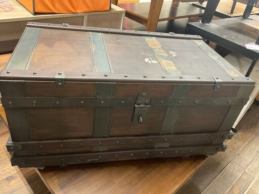 まるで宝箱？　な収納ケース　店舗にもどうぞ