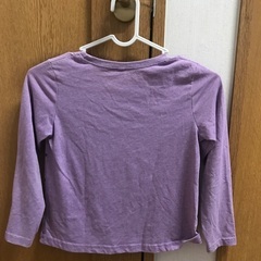 サイズ120 長袖　紫色の画像