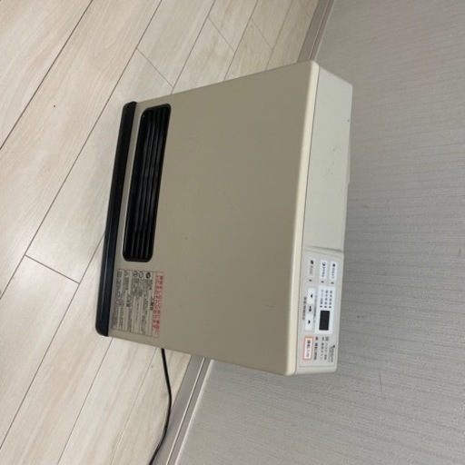 ガスファンヒーター