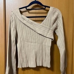 ROYAL PARTY トップスの画像
