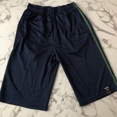 ✨新品✨ハーフパンツ　スポーツ　速乾