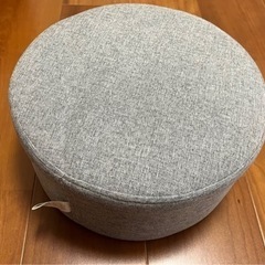 スタンダードプロダクツ　スツール　グレーの画像