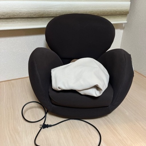 エアリーシェイプ　専用カバー付き