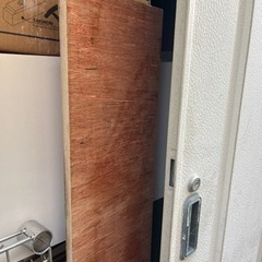 ラワンベニヤ　DIYの画像