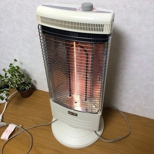 トヨトミ　電気ストーブ