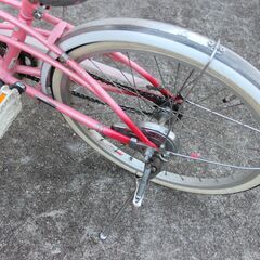 子供用・女の子用・自転車（補助輪付き）の画像