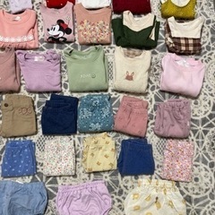 女の子用　80サイズ　多数　シャツ　ズボン　トレーナーなど　38着の画像