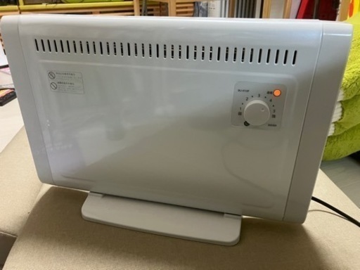パネルヒーター　2018年製　SKJ-KT33P