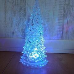 光るクリスマスツリー 7色の画像