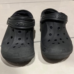 crocsクロックス　C12/13 ボア付の画像