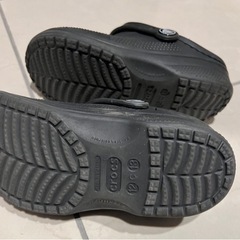 crocsクロックス　C12/13 ボア付の画像